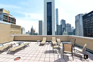 58 W 58th St, New York City, NY 10019 - Photo 15