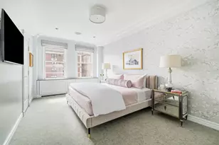 910 Park Ave, New York City, NY 10075 - Photo 7