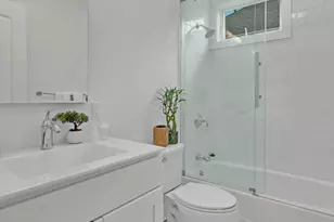 51 Island Pt, New York City, NY 10464 - Photo 17