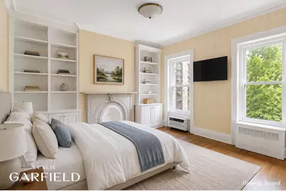 305 E 18th Street, New York City, NY 10003 - Photo 13