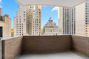 58 W 58th St, New York, NY 10019 - Photo 3