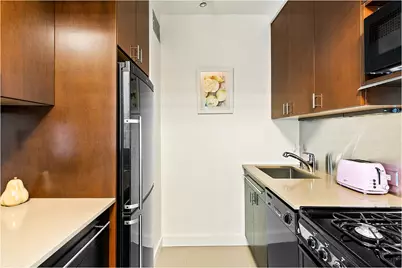 401 E 65th Street #14I, New York City, NY 10065 - Photo 3