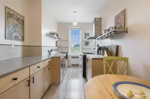 1409 Albemarle Rd, New York City, NY 11226 - Photo 9
