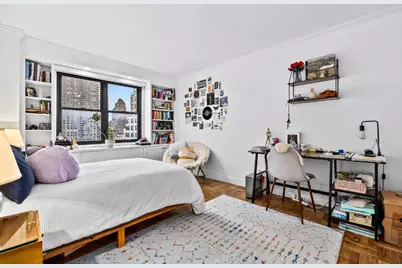 175 E 74th Street #12C, New York City, NY 10021 - Photo 17