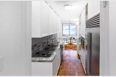 303 W 66th Street #9-DE, New York City, NY 10023 - Photo 21