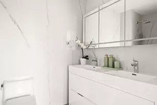 379 Ocean Pkwy, New York City, NY 11218 - Photo 21
