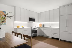 379 Ocean Pkwy, New York City, NY 11218 - Photo 15