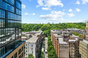 35 Crown St, New York City, NY 11225 - Photo 7