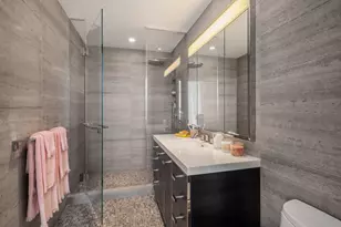 252 South St, New York, NY 10002 - Photo 1
