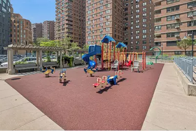 387 Grand Street #K1107, New York, NY 10002 - Photo 17