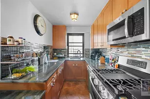 387 Grand St, New York, NY 10002 - Photo 5