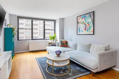 301 E 87th Street #8C, New York City, NY 10128 - Photo 1