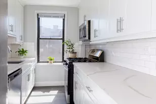 525 W 235th St, New York City, NY 10463 - Photo 7