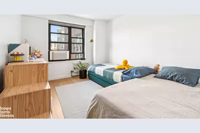 264 E Broadway #C1107, New York City, NY 10002 - Photo 9
