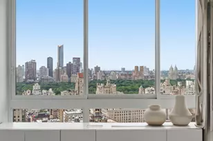167 E 61st St, New York City, NY 10065 - Photo 1