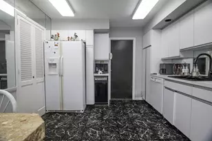52-04 Redfield St, New York City, NY 11362 - Photo 7