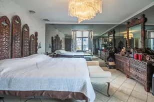 52-04 Redfield St, New York City, NY 11362 - Photo 9
