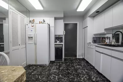 52-04 Redfield Street, New York City, NY 11362 - Photo 7