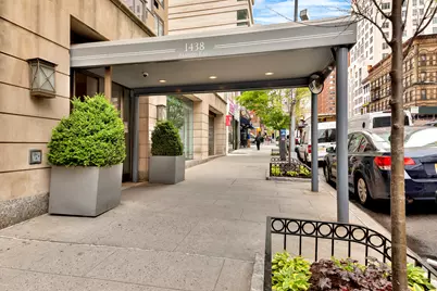 1438 3rd Avenue #12A, New York City, NY 10028 - Photo 9