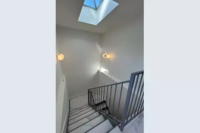 356 W 48th Street #2D, New York City, NY 10036 - Photo 15