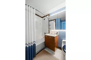 415 Main St, New York City, NY 10044 - Photo 7
