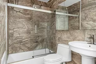 340 E 93rd St, New York City, NY 10128 - Photo 9