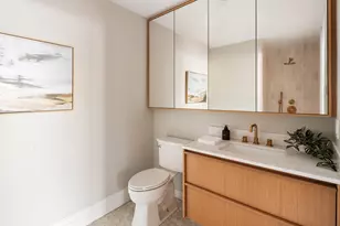 215 Calyer St, New York City, NY 11222 - Photo 11