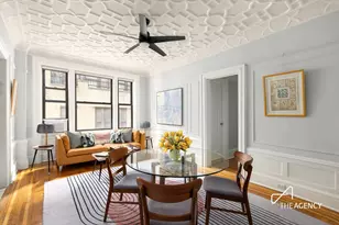 200 W 54th St, New York City, NY 10019 - Photo 3