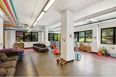 208 E Broadway #J1501, New York City, NY 10002 - Photo 23
