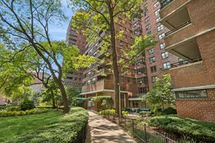 208 E Broadway, New York City, NY 10002 - Photo 13