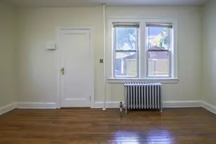 58-12 32nd Ave, New York City, NY 11377 - Photo 9