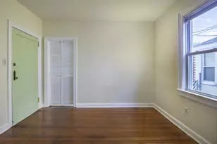 58-12 32nd Ave, New York City, NY 11377 - Photo 17