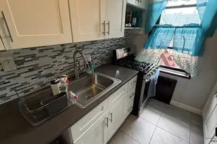 88-10 34th Ave, New York City, NY 11372 - Photo 11