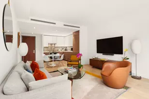 337 E 62nd St, New York City, NY 10065 - Photo 5
