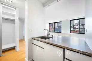 275 Greenwich St, New York City, NY 10007 - Photo 13