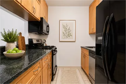 2373 Broadway #530, New York City, NY 10024 - Photo 3