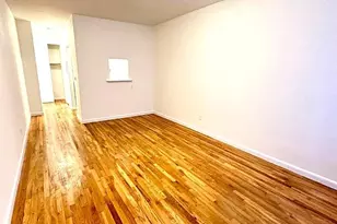 886 10th Ave, New York, NY 10019 - Photo 5