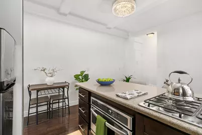 116 W 72nd Street #10D, New York City, NY 10023 - Photo 5