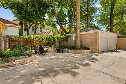 421 E 19th Street, Brooklyn, NY 11226 - Photo 7