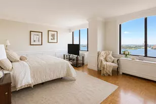 380 Rector Pl, New York City, NY 10280 - Photo 7
