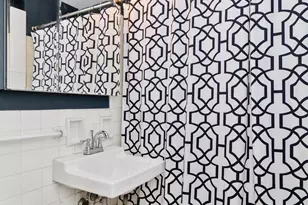 130 Hicks St, New York City, NY 11201 - Photo 9