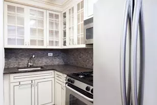 185 W Houston St, New York City, NY 10014 - Photo 11