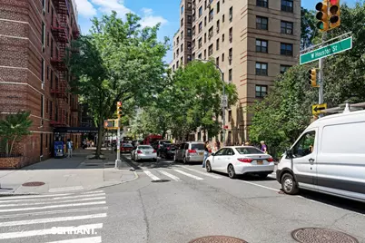 185 W Houston Street #1H, New York City, NY 10014 - Photo 17
