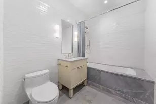 150 Charles St, New York City, NY 10014 - Photo 13
