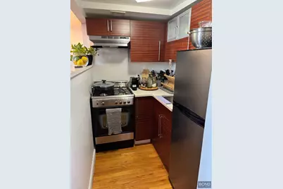 184 Thompson Street #5T, New York City, NY 10012 - Photo 3