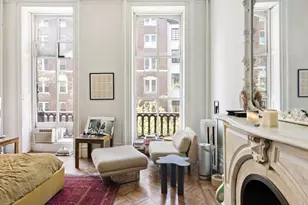 31 W 9th St, New York City, NY 10011 - Photo 13