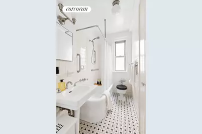 136 E 64th Street #5D, New York City, NY 10065 - Photo 13