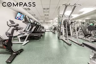 300 E 55th St, New York City, NY 10022 - Photo 9