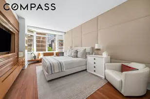 300 E 55th St, New York City, NY 10022 - Photo 5