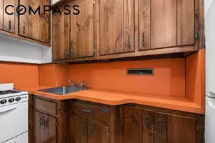 1 W 67th St, New York City, NY 10023 - Photo 3